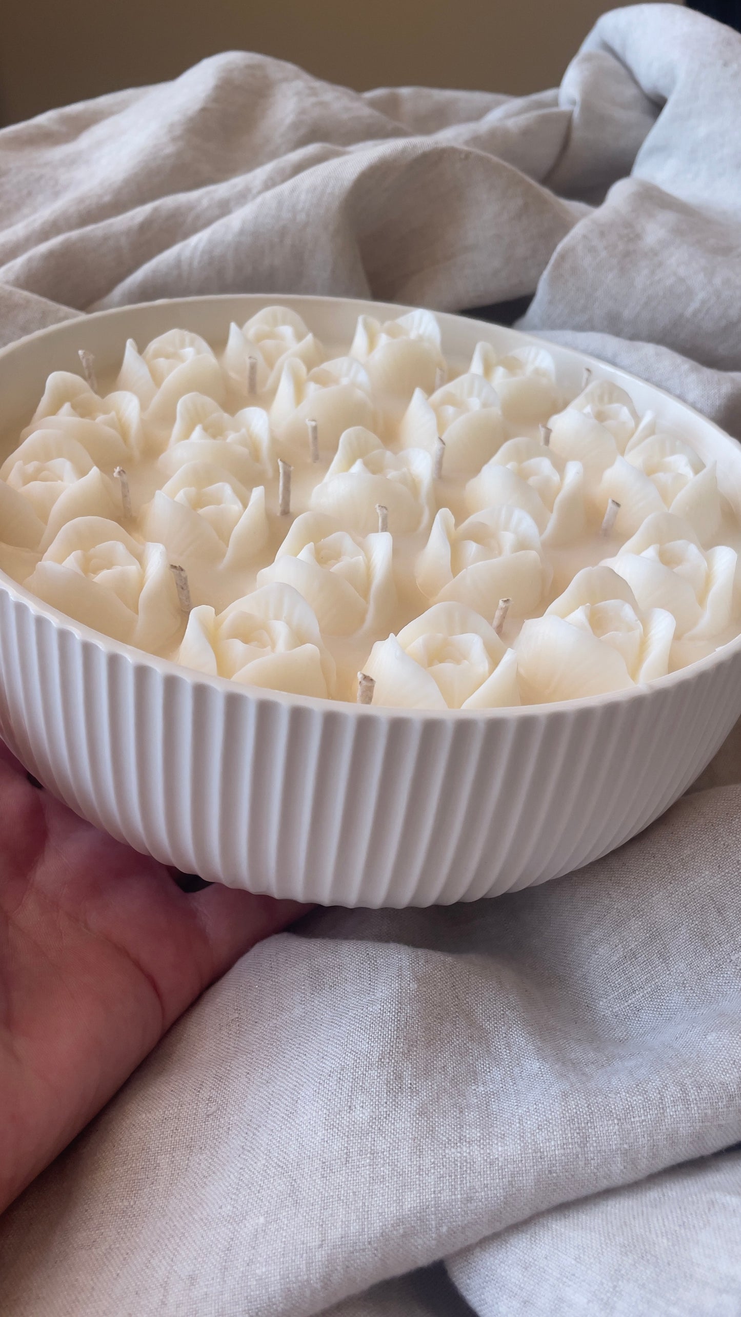 Extra Large Elegant Candle Bowl 8 inch 60 oz